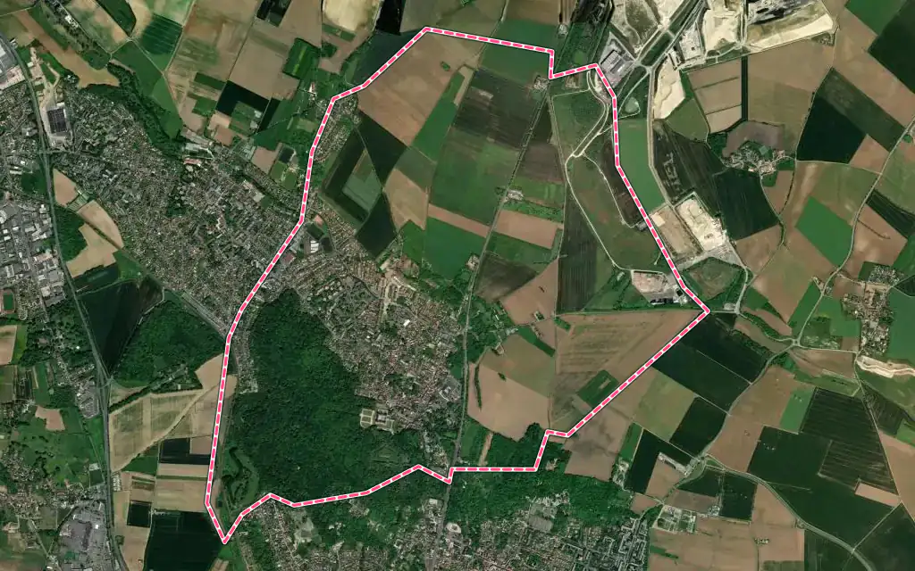 Vue satellite de Écouen avec ses contours administratifs