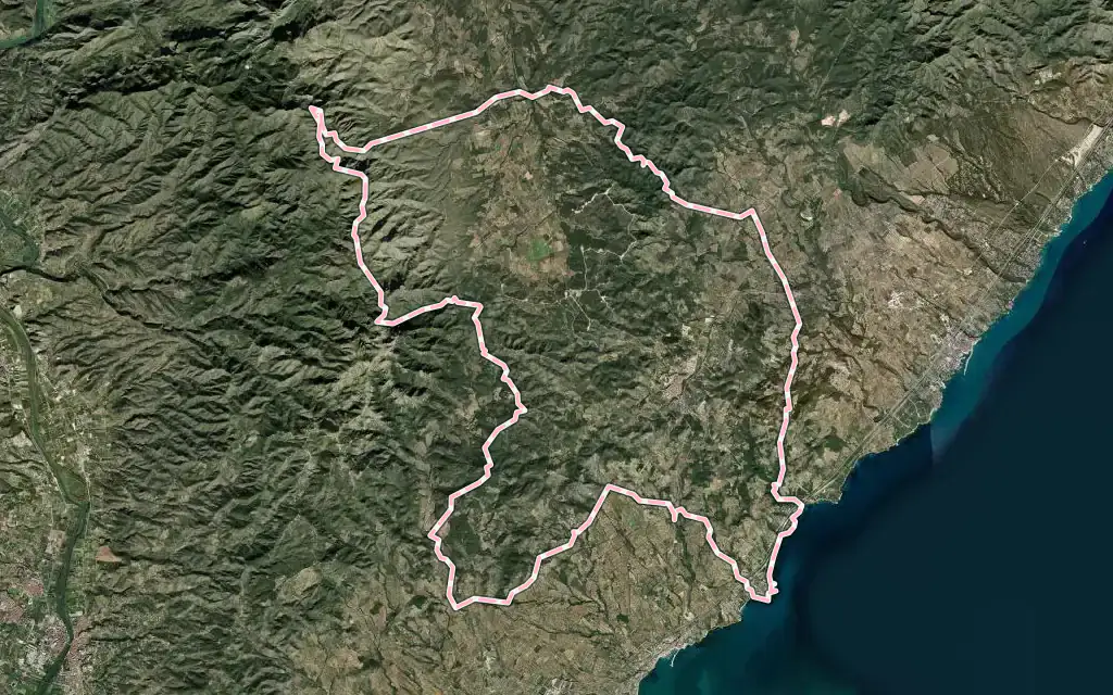 Vista satélite de El Perelló con su contorno administrativo
