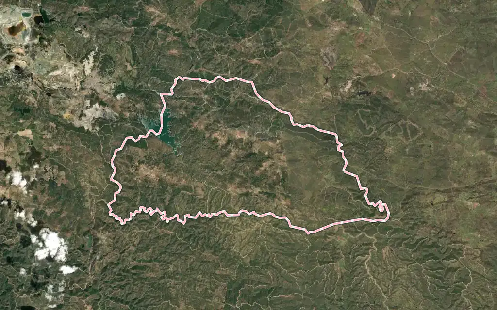 Vista satélite de El Madroño con su contorno administrativo