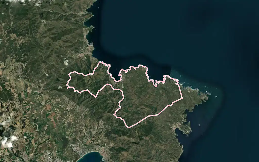 Vista satélite de el Port de la Selva con su contorno administrativo
