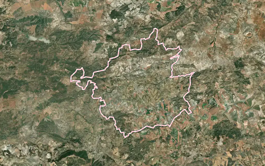 Vista satélite de El Saucejo con su contorno administrativo
