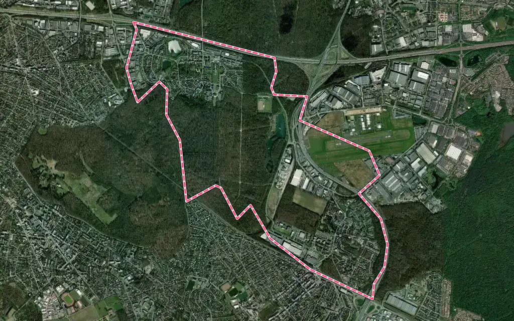 Vue satellite de Émerainville avec ses contours administratifs
