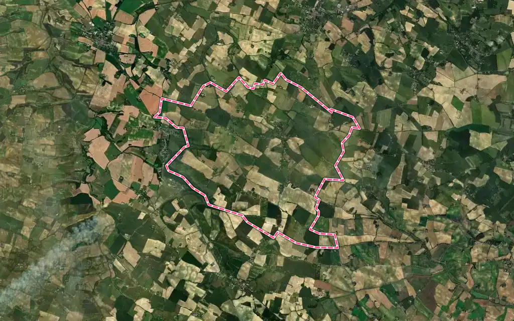 Vue satellite de Encausse avec ses contours administratifs