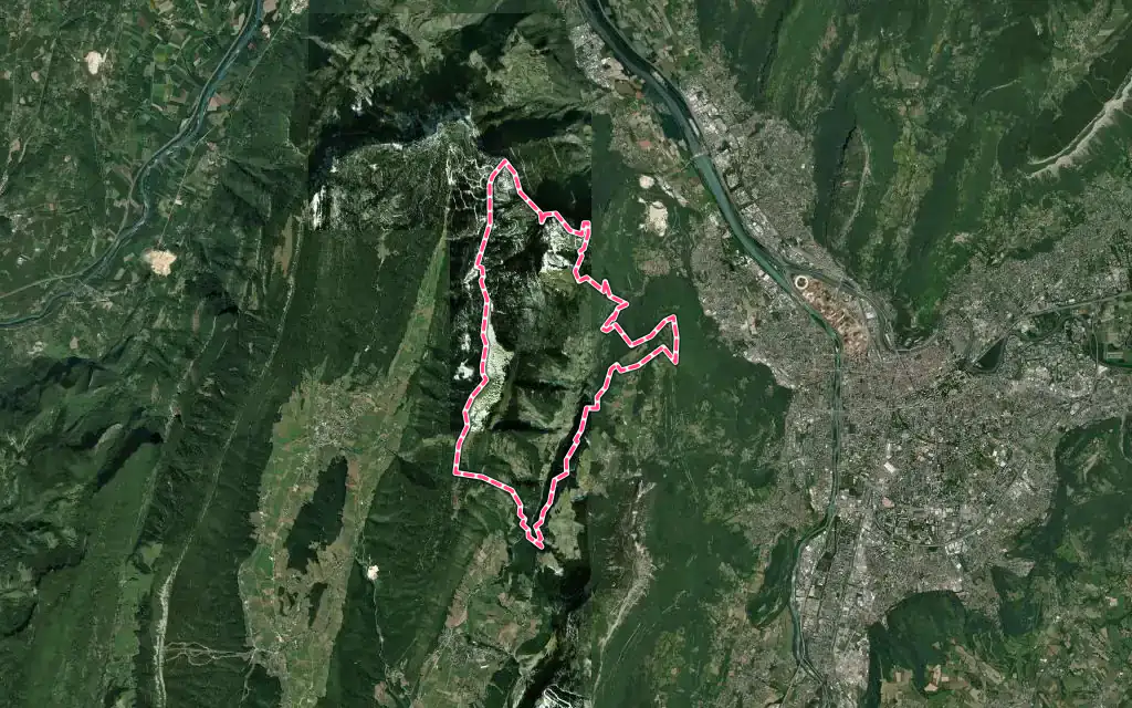 Vue satellite de Engins avec ses contours administratifs