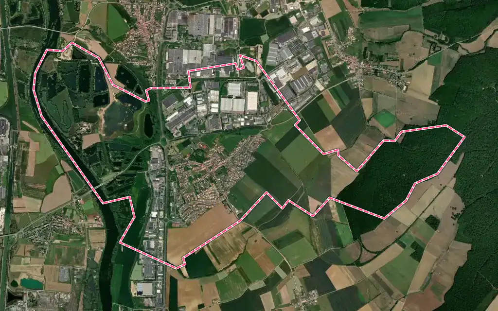 Vue satellite de Ennery avec ses contours administratifs