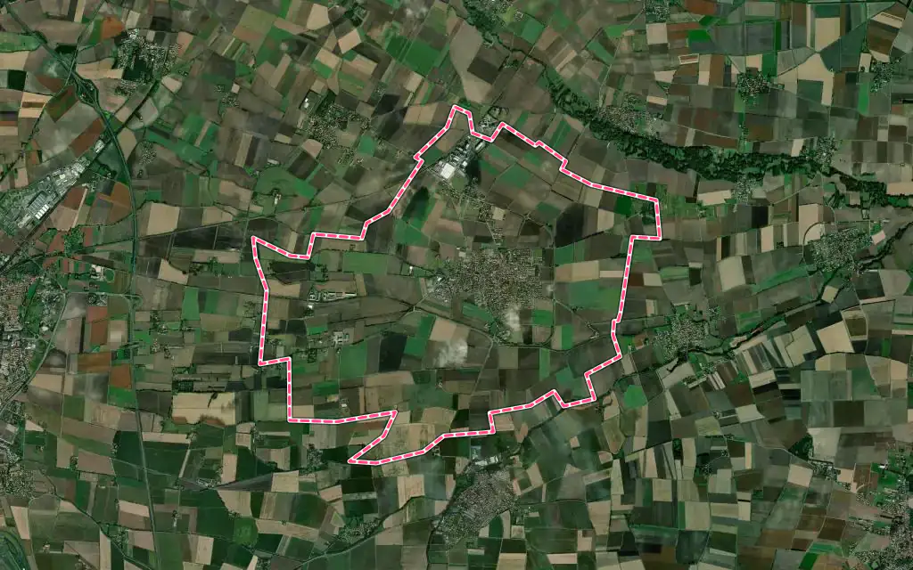 Vue satellite de Ennezat avec ses contours administratifs