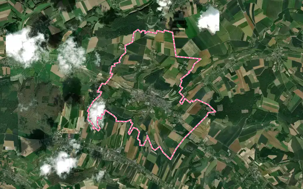 Vue satellite de Envermeu avec ses contours administratifs