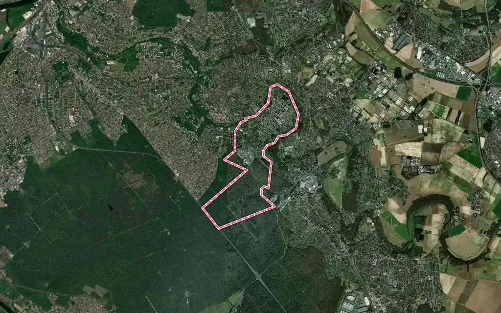 Vue satellite de Épinay-sous-Sénart avec ses contours administratifs