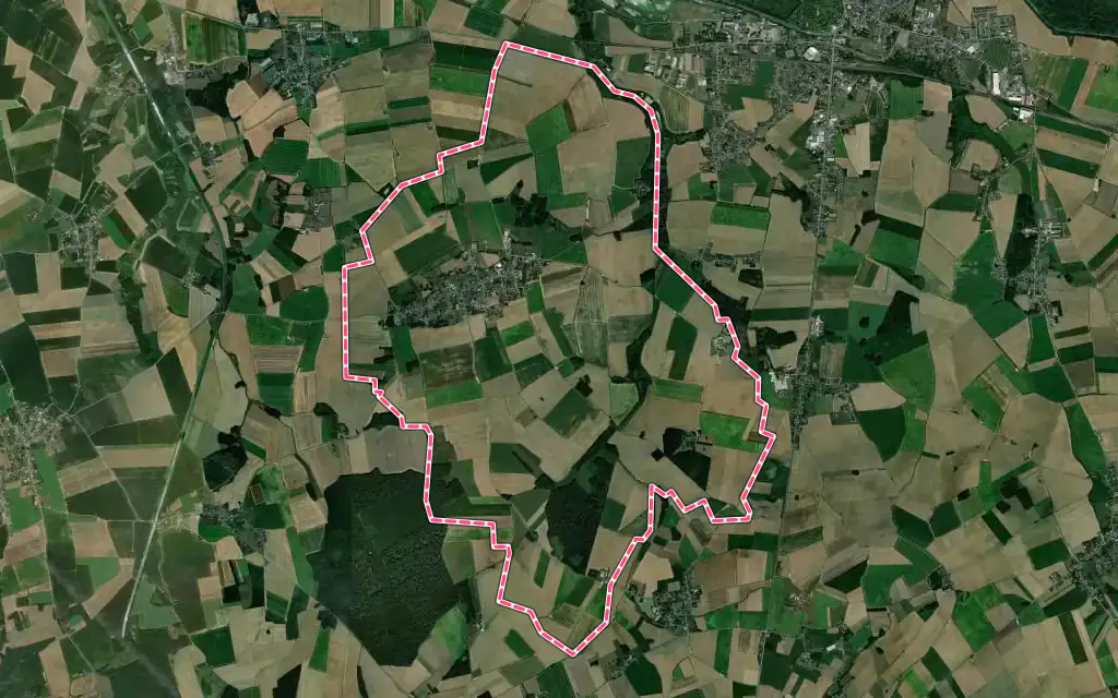 Vue satellite de Esmery-Hallon avec ses contours administratifs