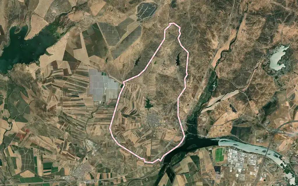 Vista satélite de Esparragalejo con su contorno administrativo
