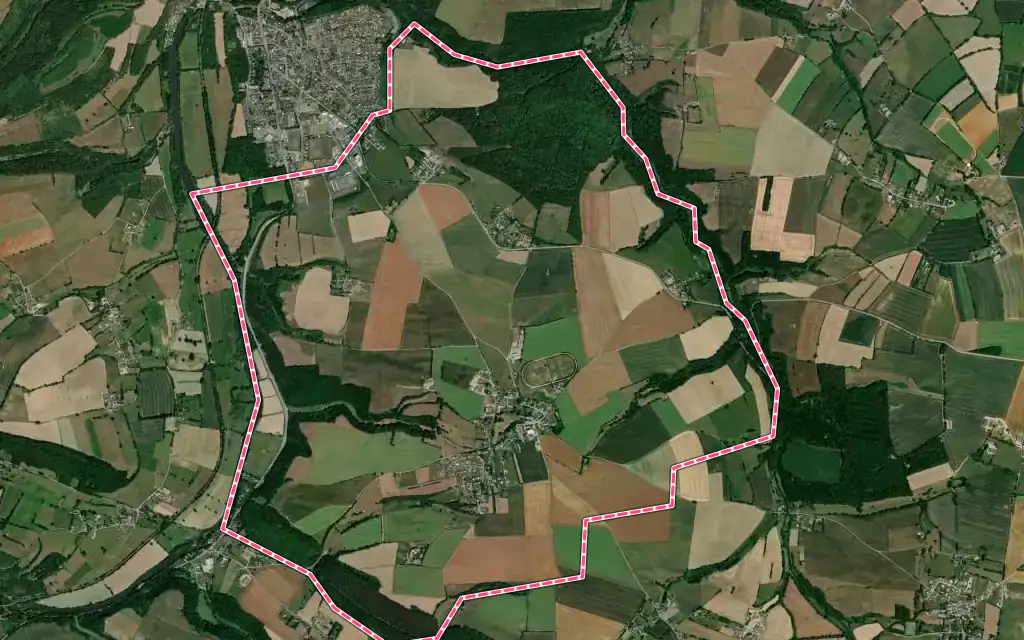 Vue satellite de Esson avec ses contours administratifs