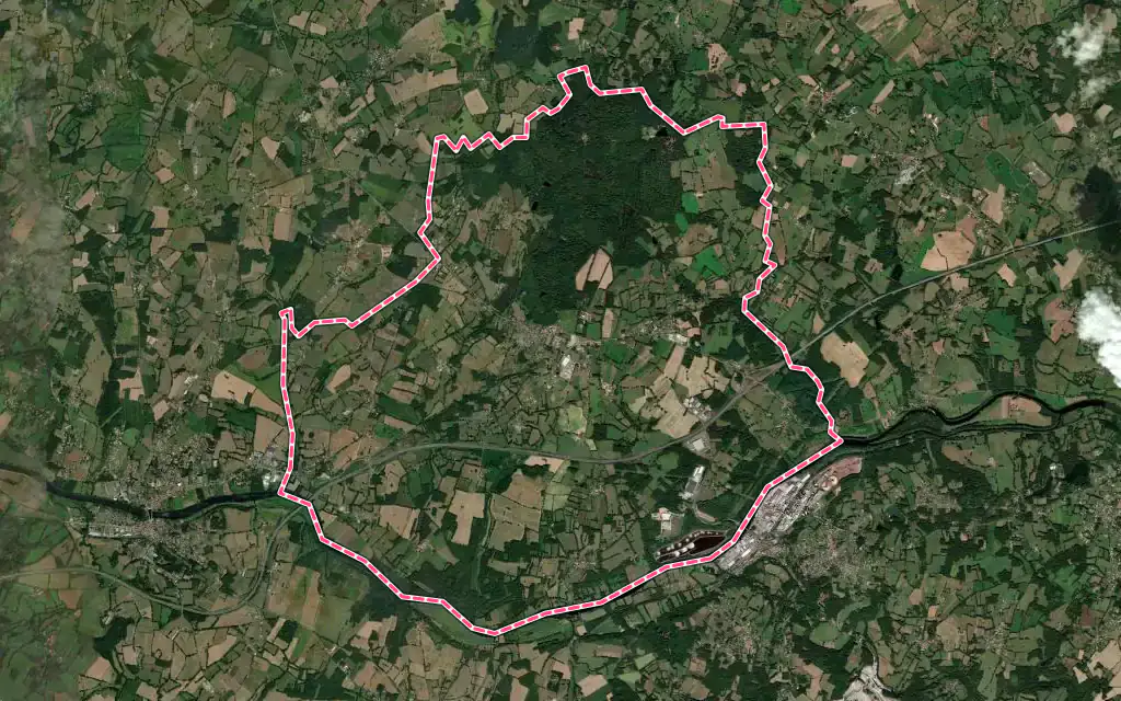 Vue satellite de Étagnac avec ses contours administratifs