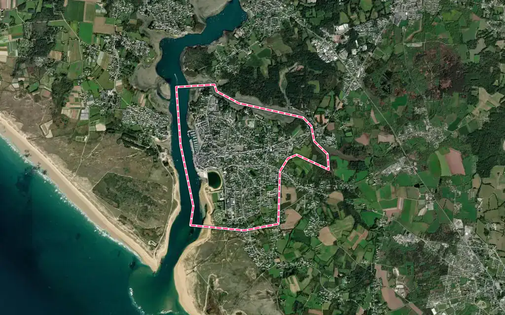 Vue satellite de Étel avec ses contours administratifs