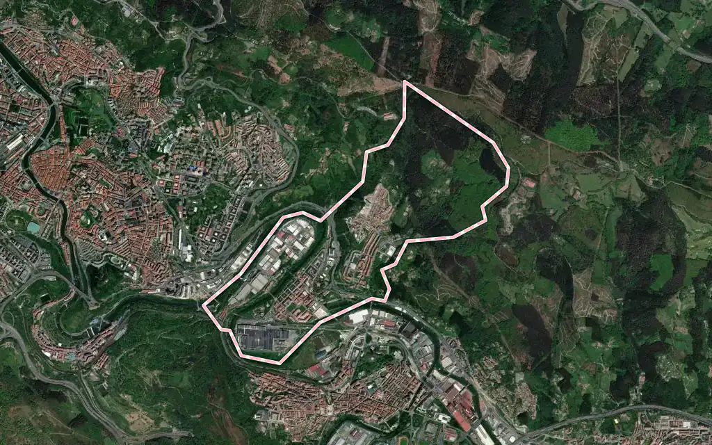 Vista satélite de Etxebarri con su contorno administrativo