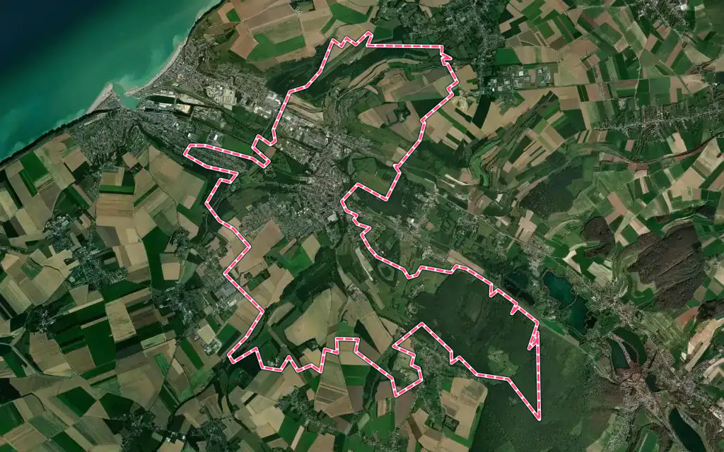 Vue satellite de Eu avec ses contours administratifs