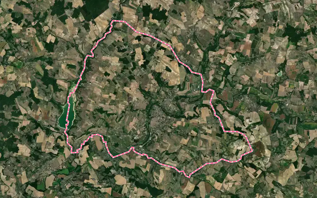 Vue satellite de Eymet avec ses contours administratifs