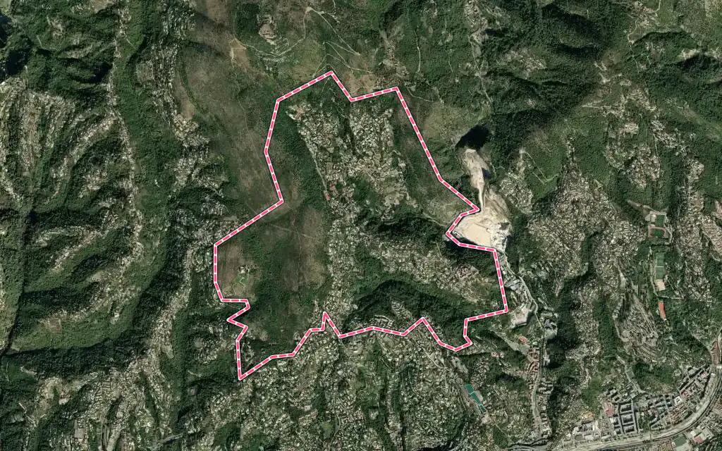 Vue satellite de Falicon avec ses contours administratifs
