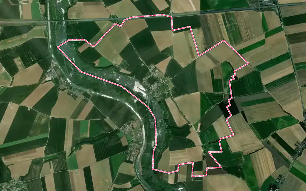Vue satellite de Falvy avec ses contours administratifs
