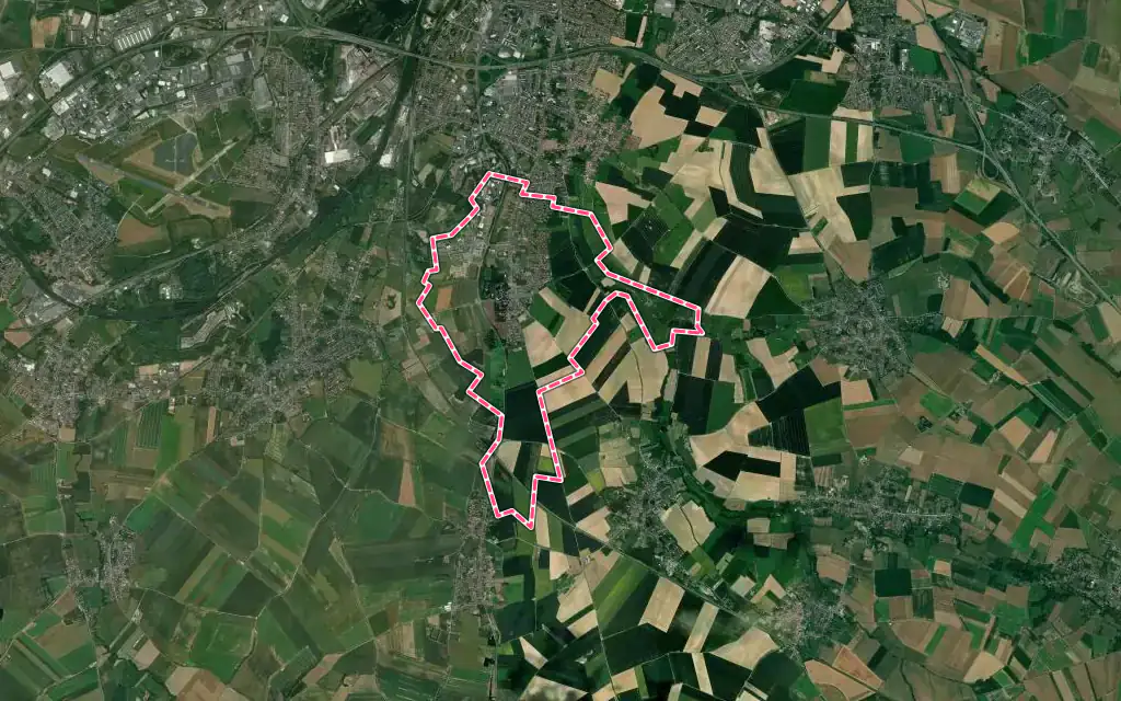 Vue satellite de Famars avec ses contours administratifs