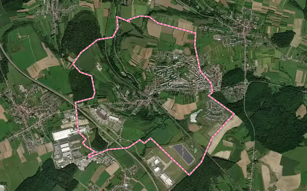 Vue satellite de Farébersviller avec ses contours administratifs