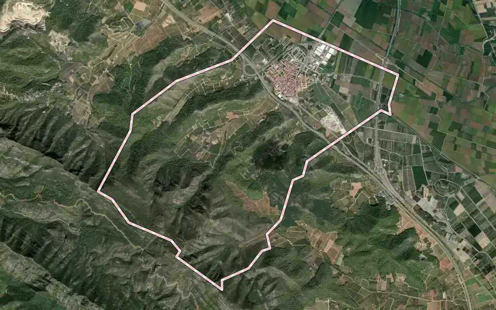 Vista satélite de Favara con su contorno administrativo
