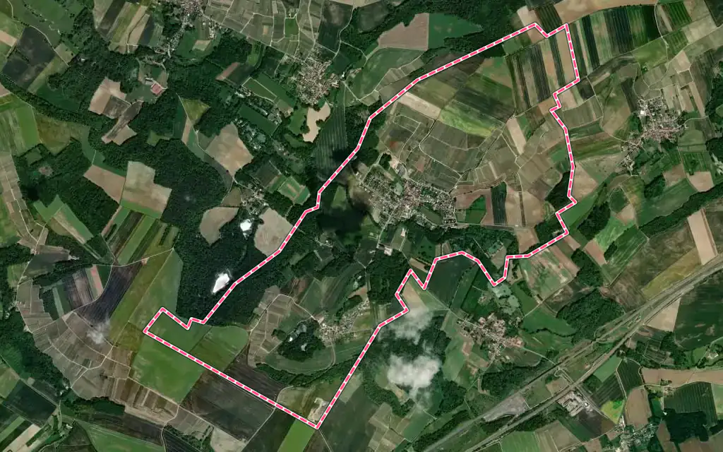 Vue satellite de Faverolles-et-Coëmy avec ses contours administratifs