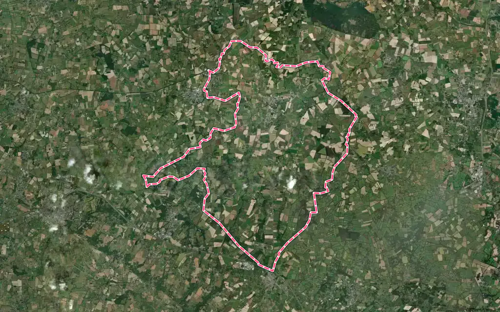 Vue satellite de Fay-de-Bretagne avec ses contours administratifs