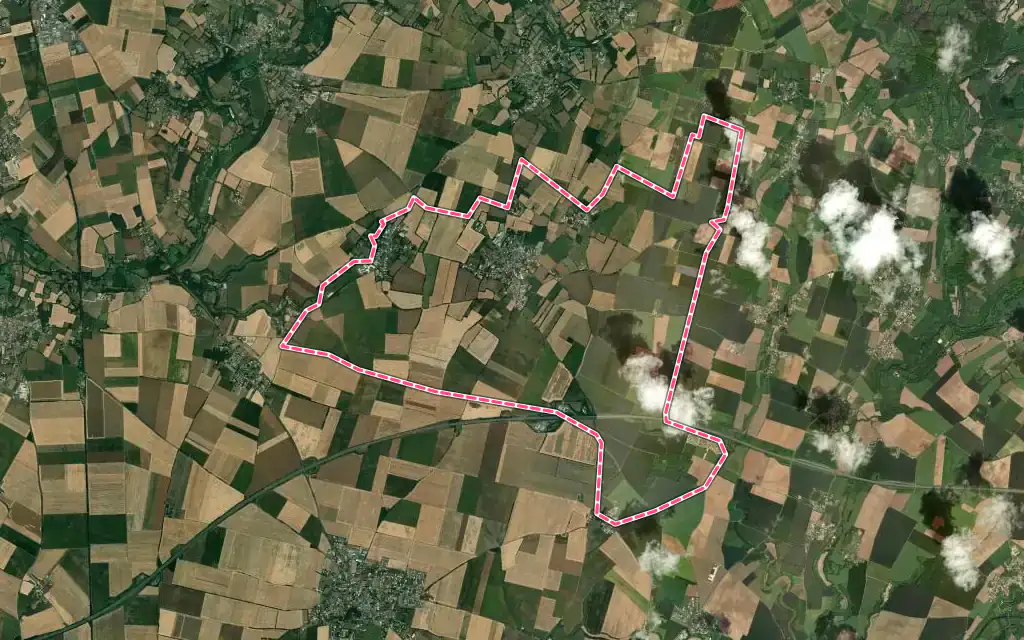Vue satellite de Faye-sur-Ardin avec ses contours administratifs