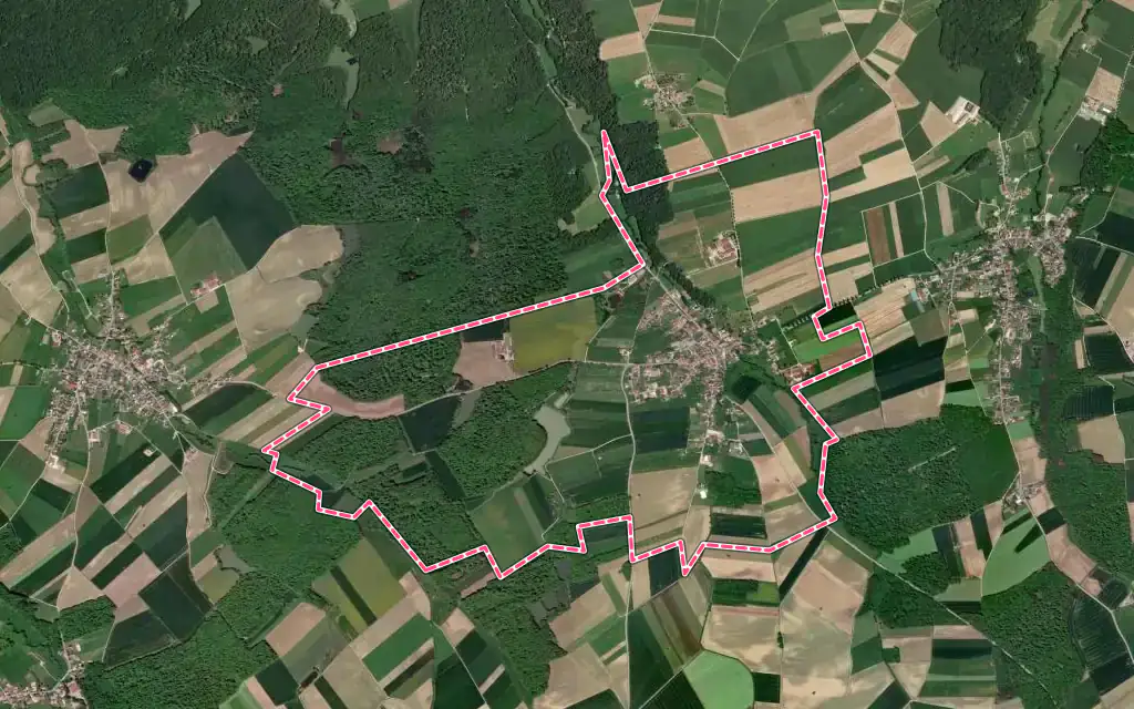Vue satellite de Feldbach avec ses contours administratifs