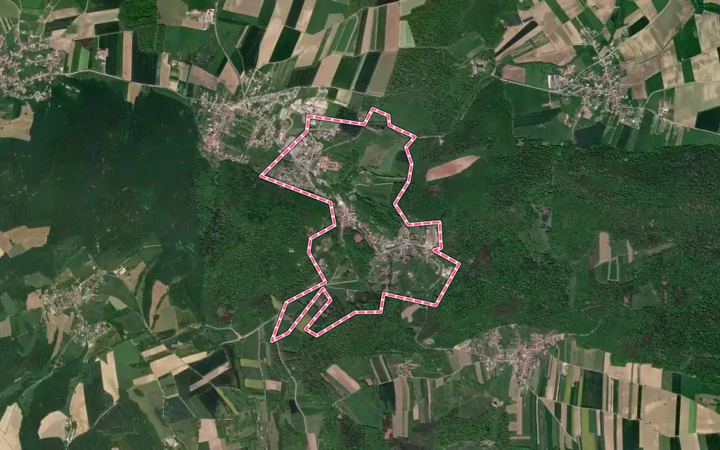Vue satellite de Ferrette avec ses contours administratifs