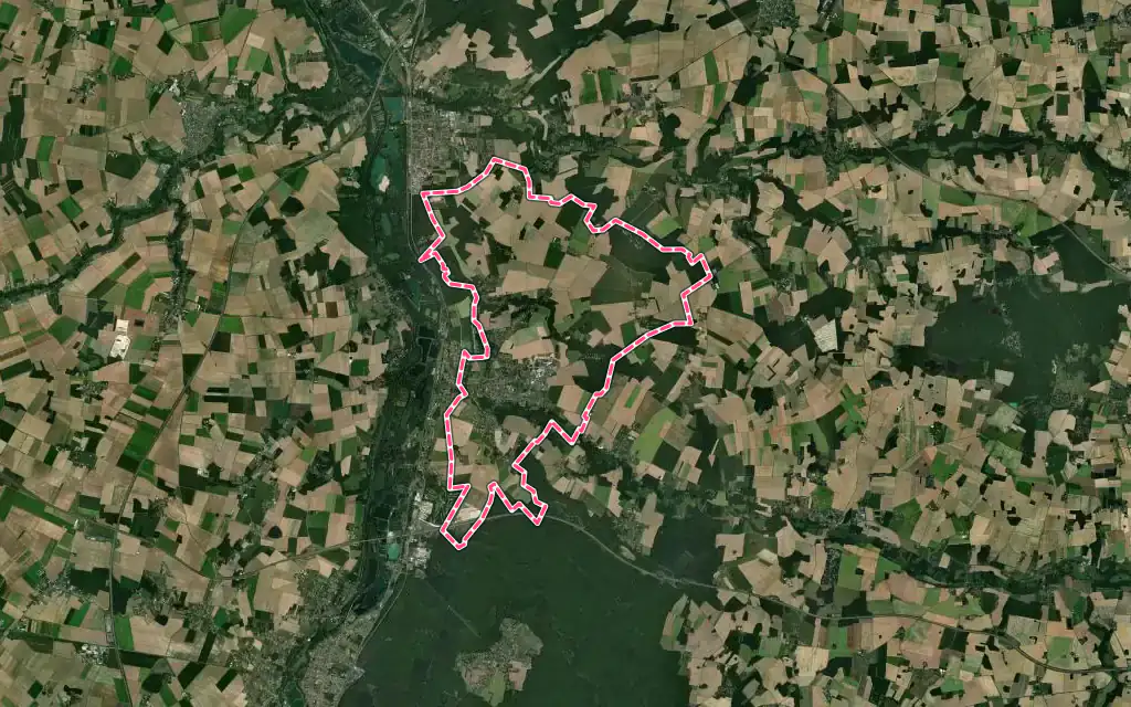 Vue satellite de Ferrières-en-Gâtinais avec ses contours administratifs