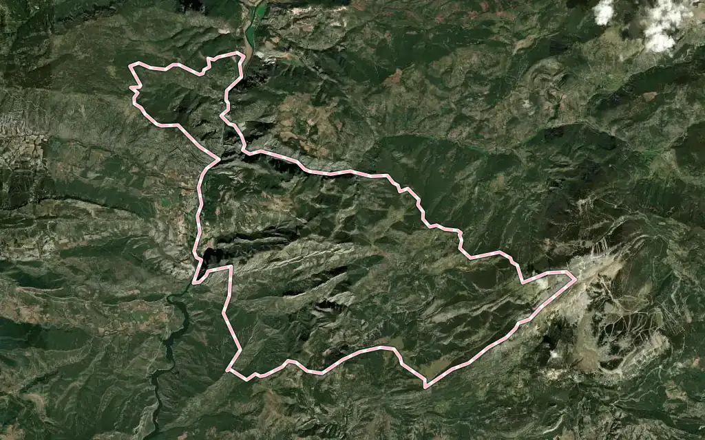Vista satélite de Fígols i Alinyà con su contorno administrativo