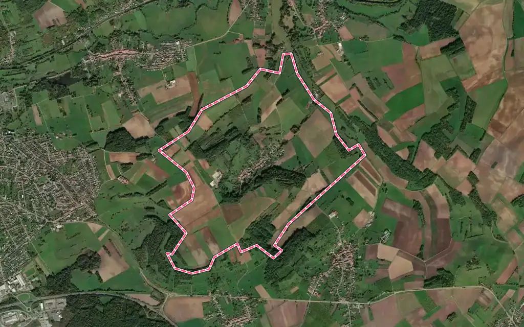 Vue satellite de Flainval avec ses contours administratifs