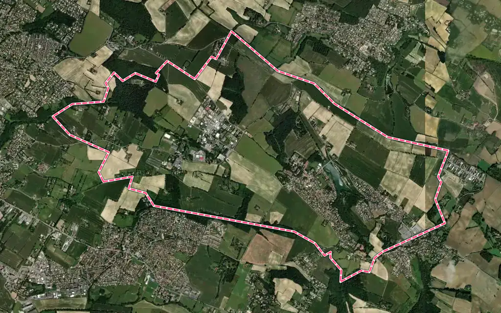 Vue satellite de Flourens avec ses contours administratifs
