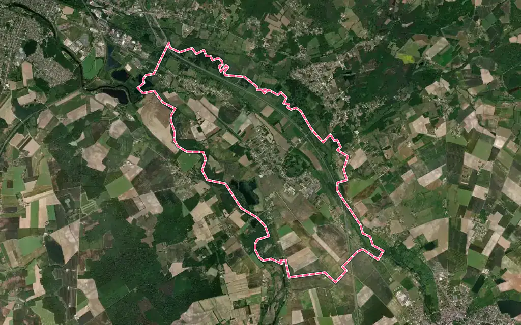 Vue satellite de Foëcy avec ses contours administratifs