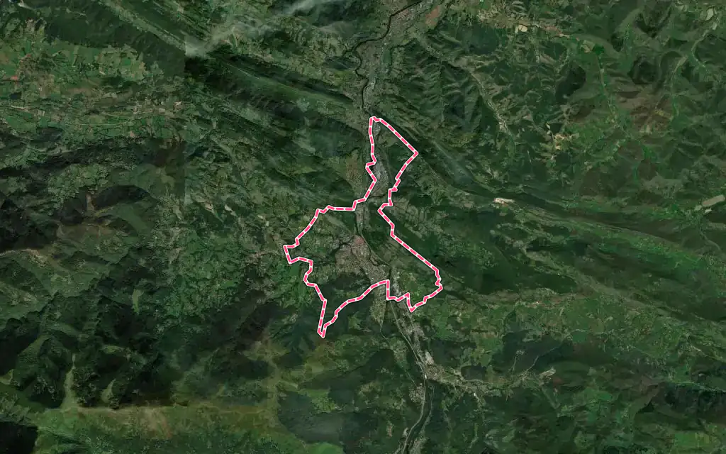 Vue satellite de Foix avec ses contours administratifs
