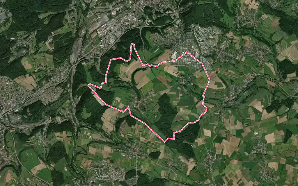 Vue satellite de Folkling avec ses contours administratifs
