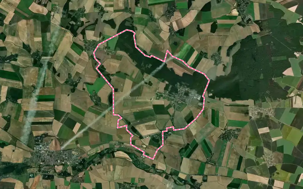 Vue satellite de Fontaine-la-Guyon avec ses contours administratifs