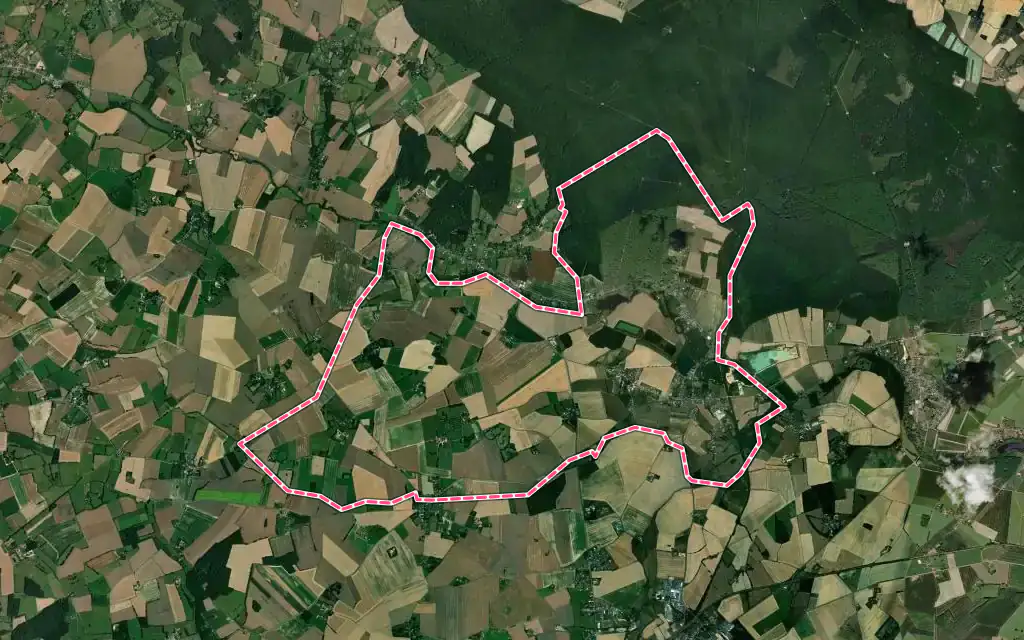 Vue satellite de Fontaine-Simon avec ses contours administratifs