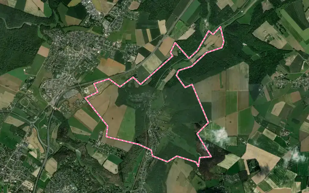 Vue satellite de Fontaine-sous-Préaux avec ses contours administratifs