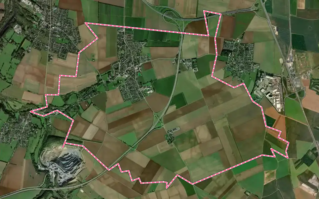 Vue satellite de Fontenay-le-Marmion avec ses contours administratifs