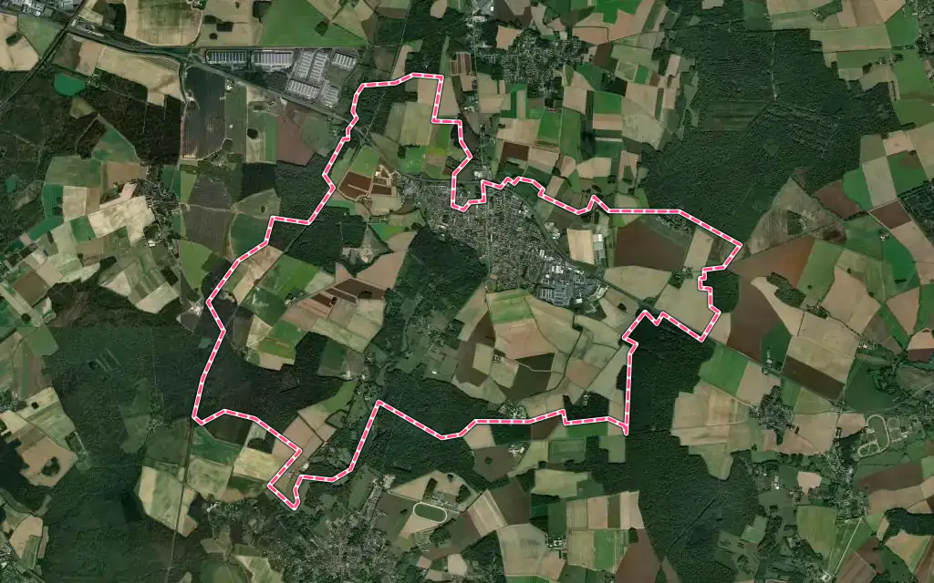Vue satellite de Fontenay-Trésigny avec ses contours administratifs