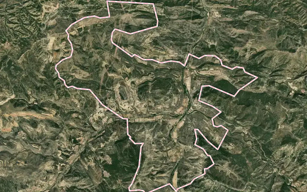 Vista satélite de Forcall con su contorno administrativo