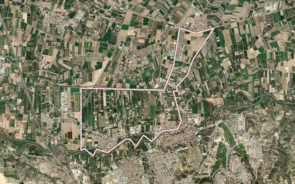 Vista satélite de Formentera del Segura con su contorno administrativo