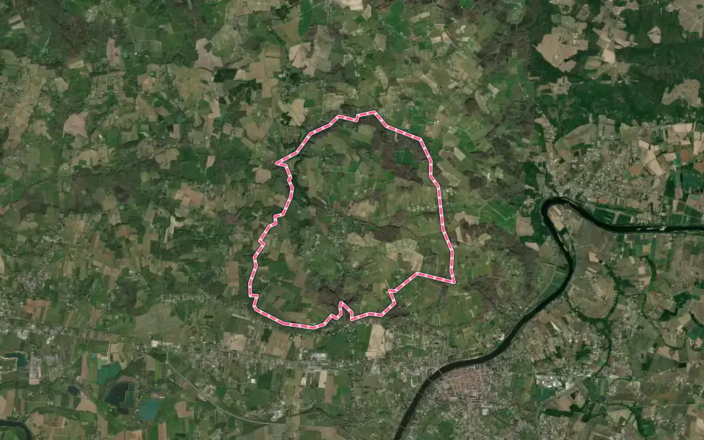 Vue satellite de Fougueyrolles avec ses contours administratifs