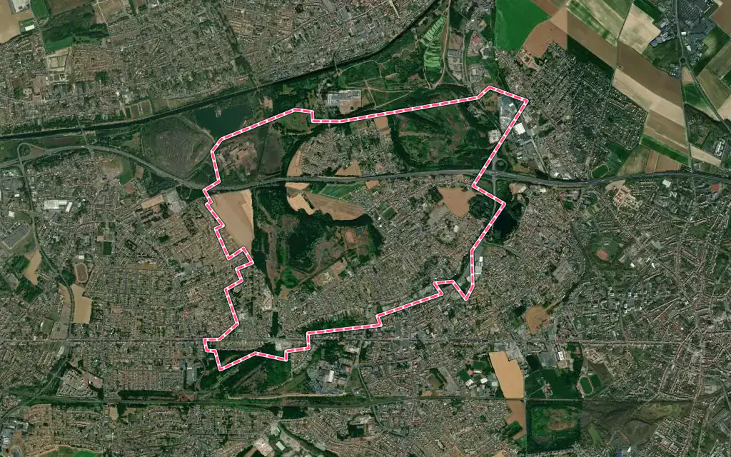 Vue satellite de Fouquières-lès-Lens avec ses contours administratifs