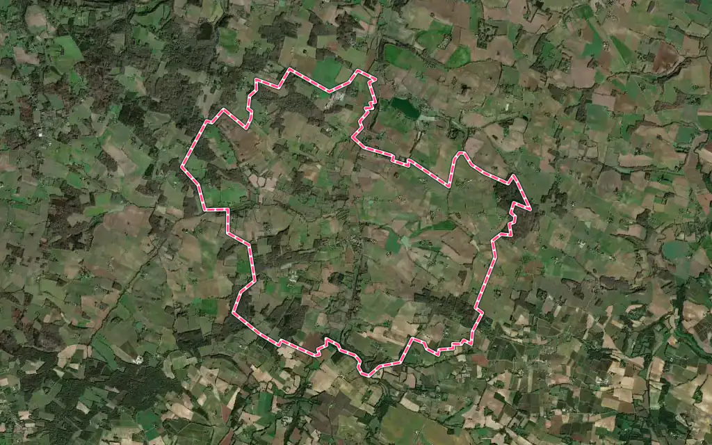 Vue satellite de Fourcès avec ses contours administratifs