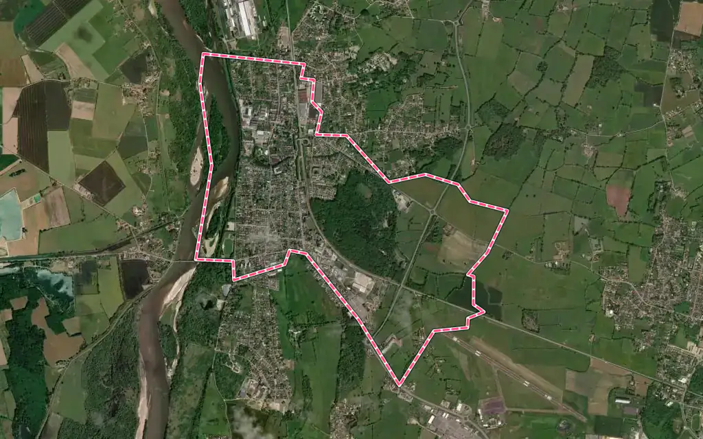 Vue satellite de Fourchambault avec ses contours administratifs