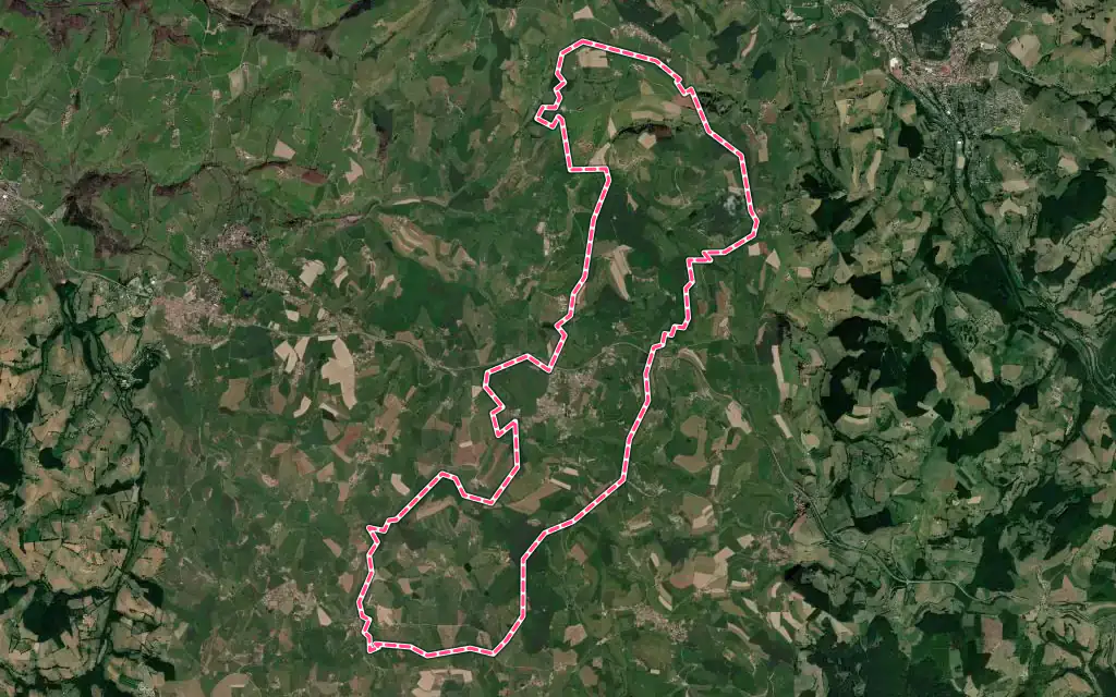 Vue satellite de Fourneaux avec ses contours administratifs