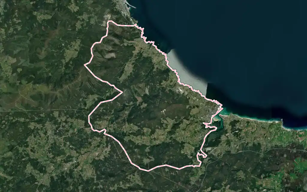 Vista satélite de Foz con su contorno administrativo